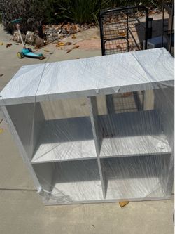 FREE White Cube Shelf