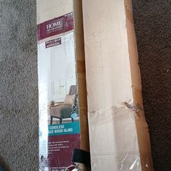 Brand New Open Box Never Used Two Pair Of Cordless Foxwood Window Blinds 2 In There 47x48 Both Are White Brand New Oil Attachment Just The Box Got Ope