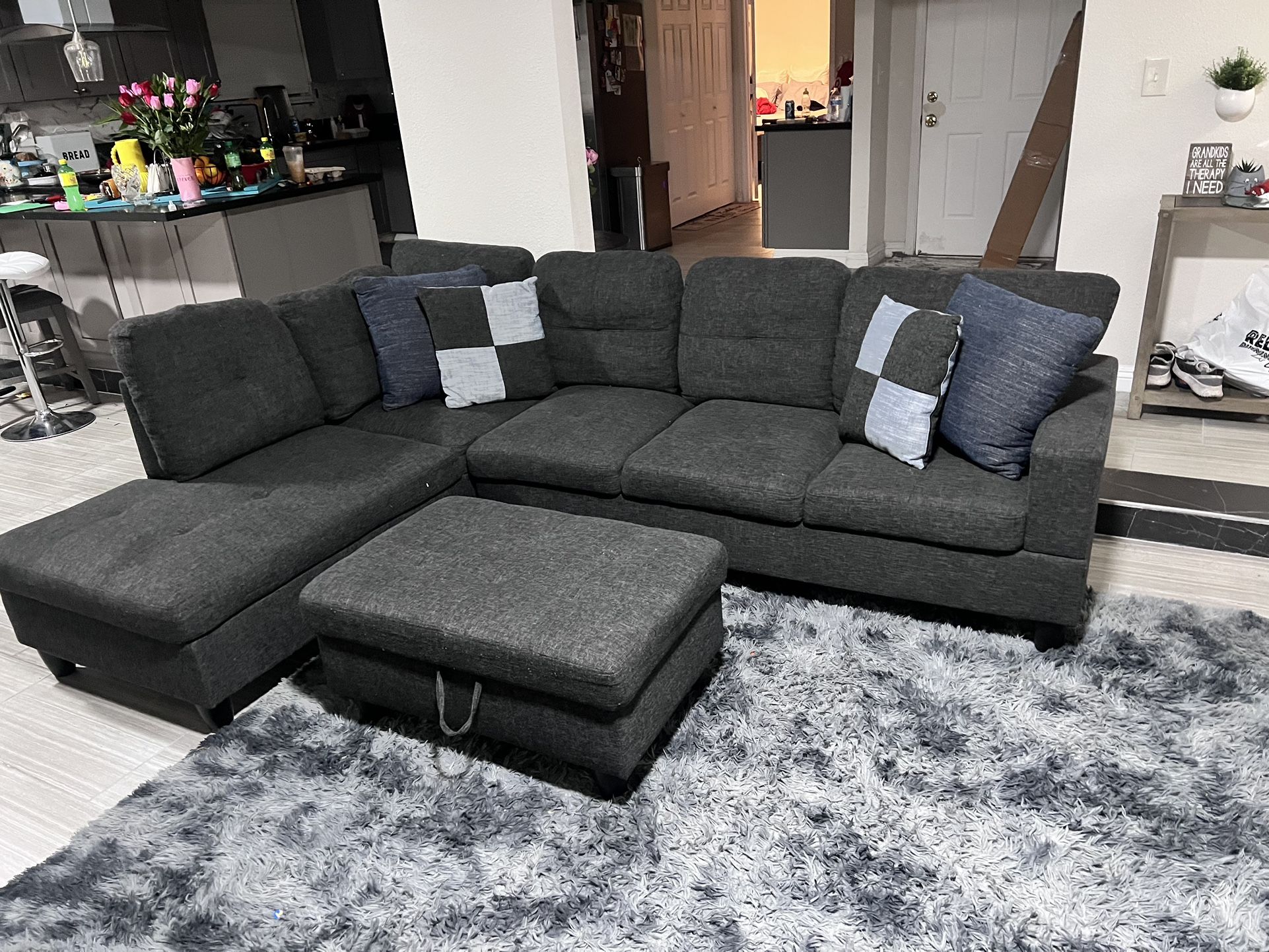Grey Living Room Set for Sale in Las Vegas, NV OfferUp