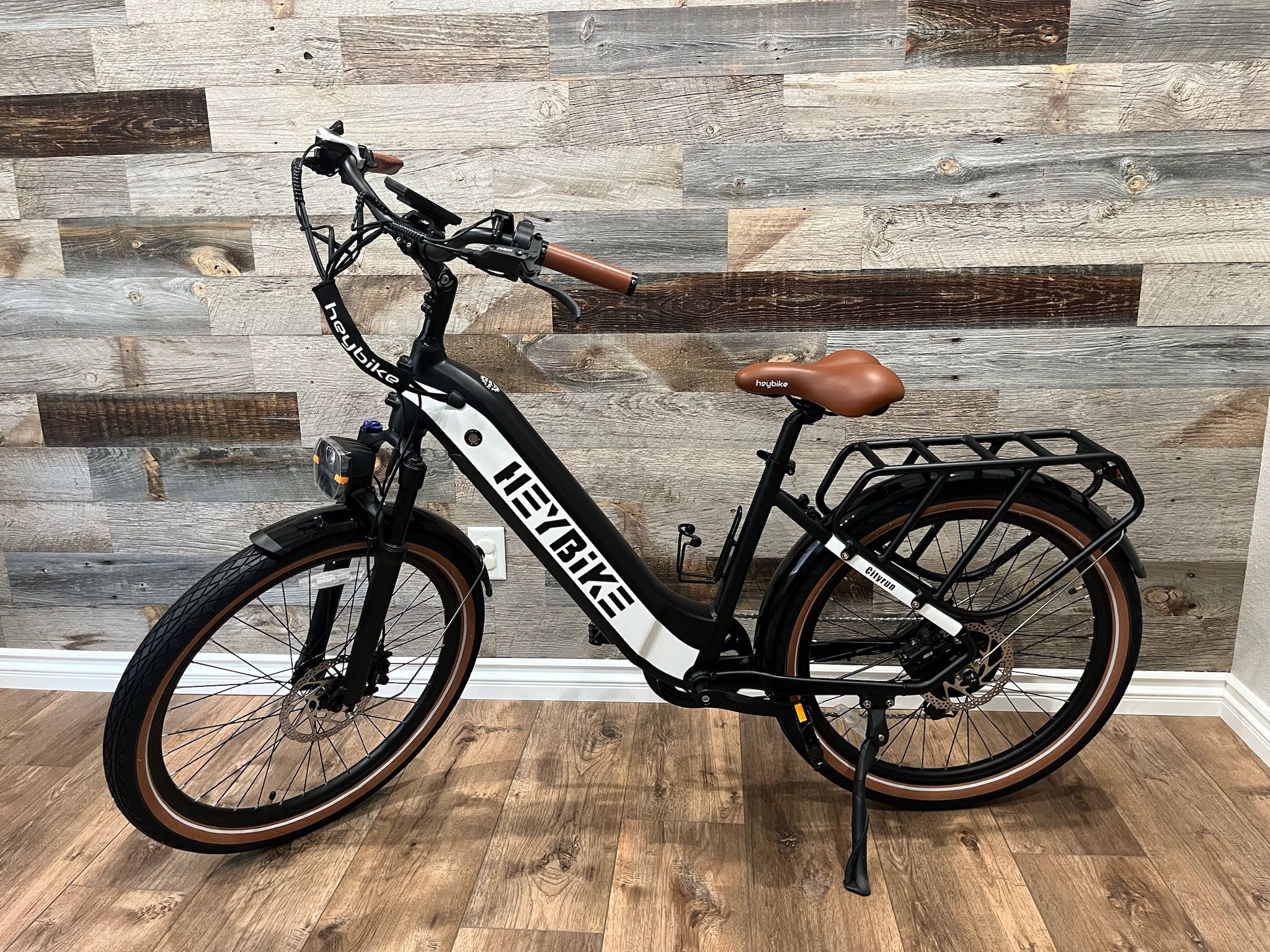 HEYBIKE CITYRUN E-BIKE (BRAND NEW)