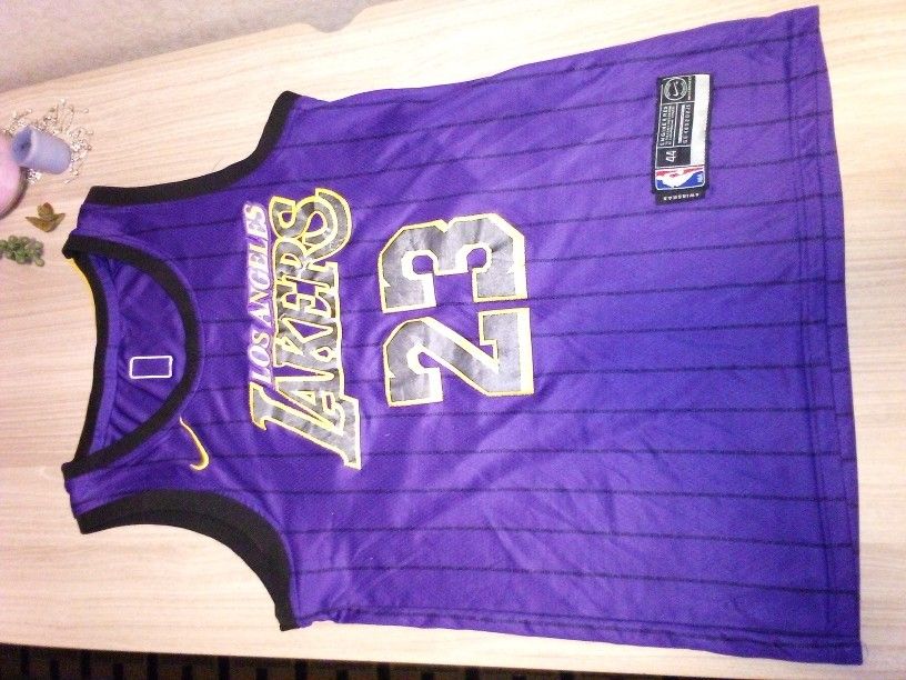 Lebron Jersey 