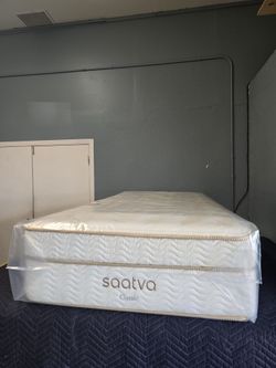 Saatva classic 14.5 tTwin/ Twin-XL