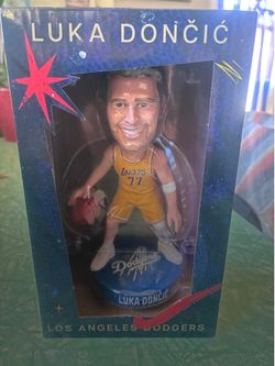 Luka Doncic bobblehead (dodgers/lakers)