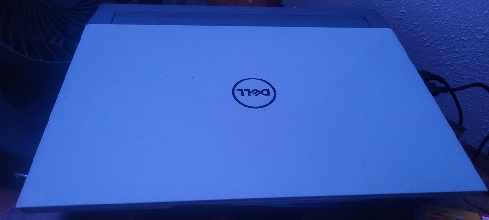 Gameing Laptop Dell G 15