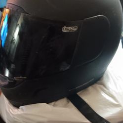 Icon Helmet