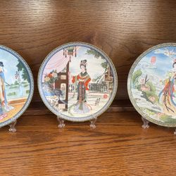 1(contact info removed)s Imperial Jingdezhen Porcelian plate 8.5 " inches Beauties