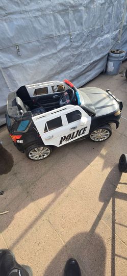 Kids battery car