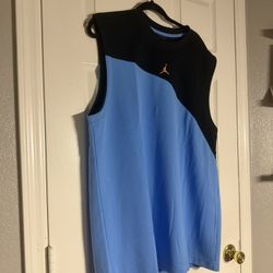 2008 Vintage NWT Jordan Large  Tank - Delivery Available 