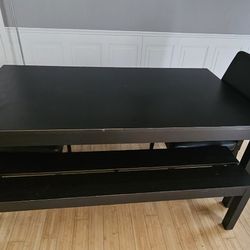 Dining ROOM Set With 2 Benches And 2 End Chairs