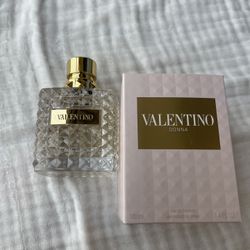 Valentino Donna EDP Women Perfume Brand New 