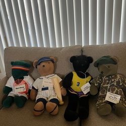 4 VIB VINTAGE BEARS