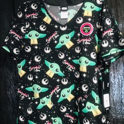 Disney Scrub Top Baby Yoda 