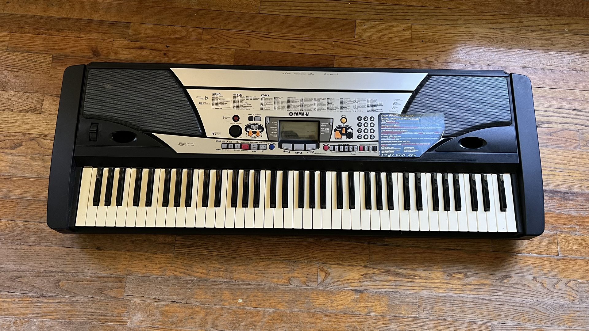 Yamaha PSR-GX76 Portable Digital Keyboard