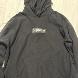 Supreme Hoodie