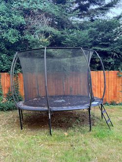 10 ft Jumpzylla trampoline