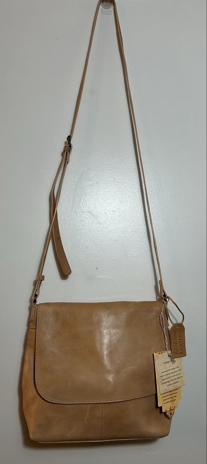 New Women's Leather Crossbody Bag.$38.