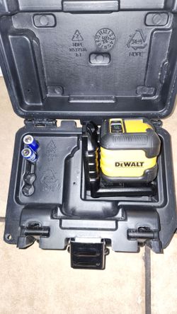 Dewalt 55ft green cross line laser**$60 firm price