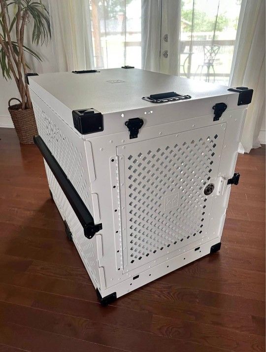 Impact Collapsible Dog Crate'