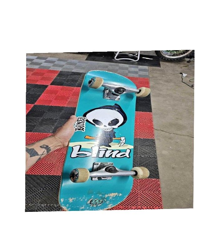 Brand New Fresh Skateboard - Ideal for Thrill Seekers and Gentle Riders save visit