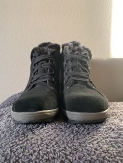 Brand New Earth Origin Winter Shoes