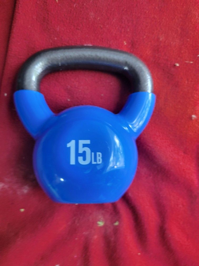 NEW. 15LB RUBBER COATED KETTLEBELL STEEL HANDLE. 2 AVAILABLE
11525 S HALSTED dunkin donuts
20$ CASH ONLY AS IS