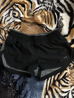 Womens Workout Shorts (SIZE XS)