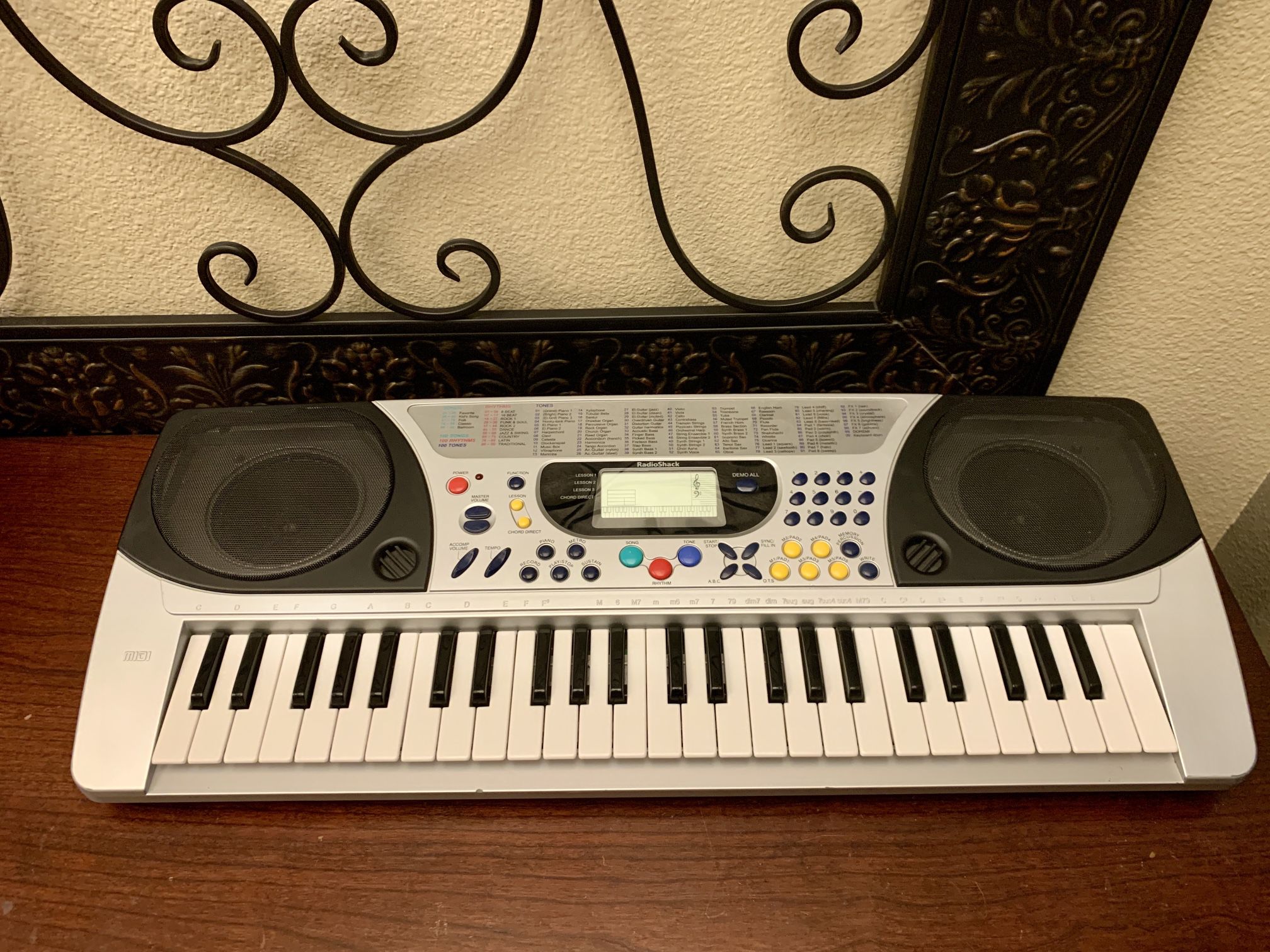 RadioShack MIDI Keyboard W/Mini Keys