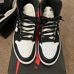 2016 Black Toe Jordan 1 Size 10