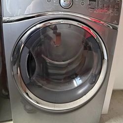 Nice Hi End XX Large Capacity Dryer!!! $300