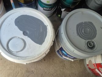 Pinturas Nuevas Exterior y Interior $100cada una