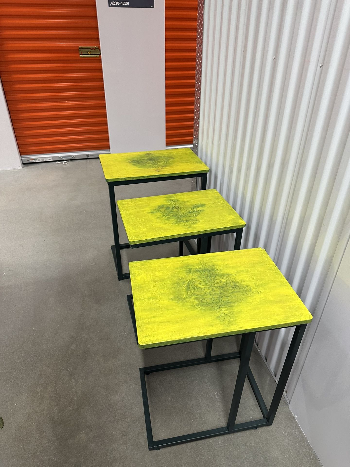 SIDE TABLE