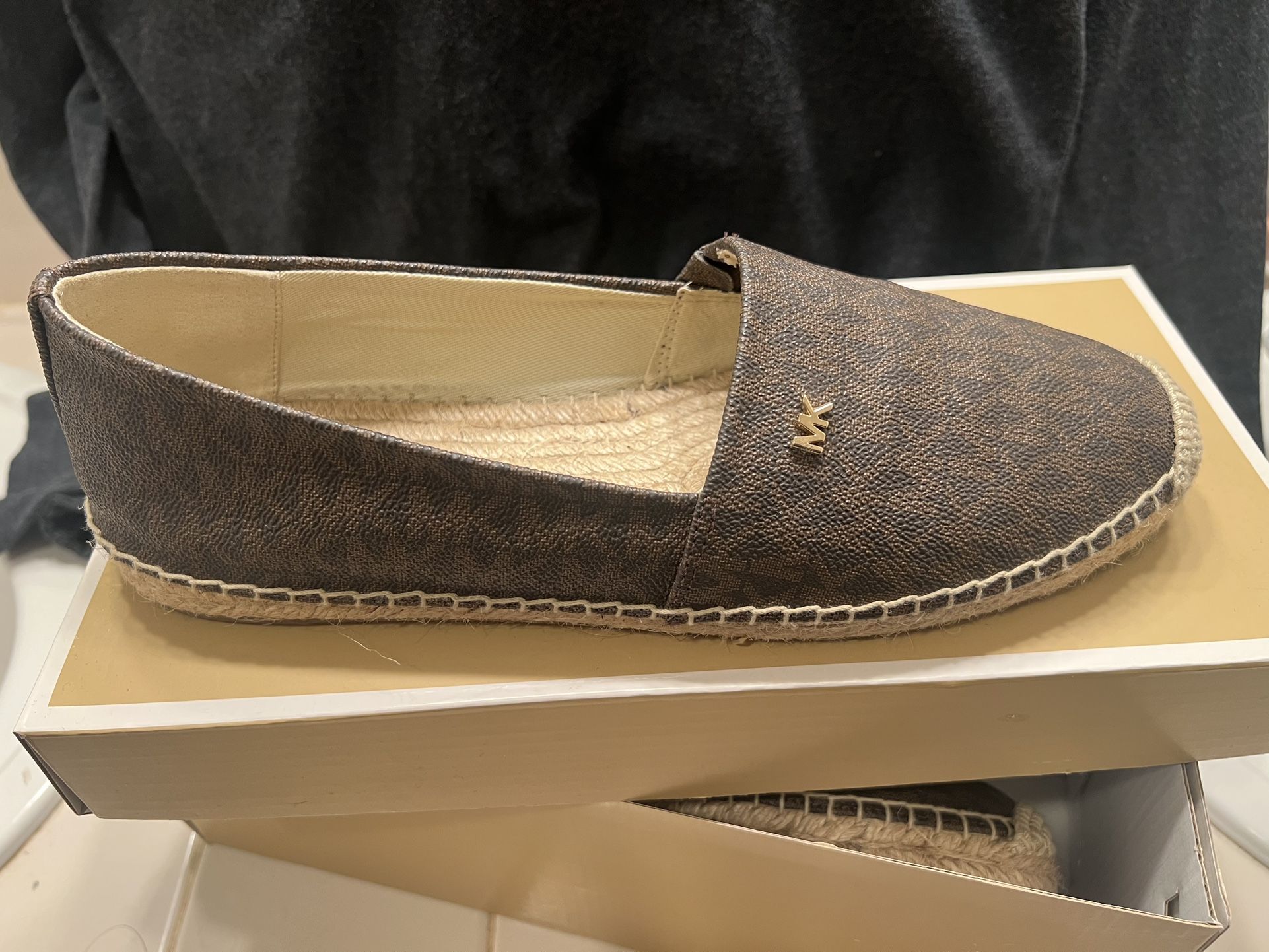Mk Shoes
