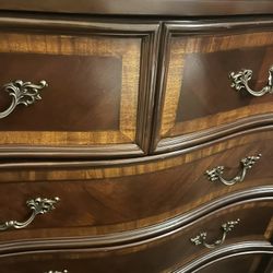 Gorgeous Bedroom Bureau 