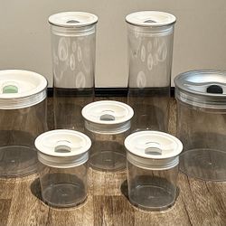 🫙 7-Piece ClickClack Round Sealed Storage Containers (2 XL, 2 Tall, 3 Medium)