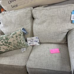 Lazy Boy Power Reclining Loveseat/sofa 