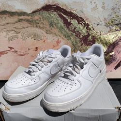 Nike Women's Air Force 1