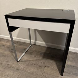IKEA Micke Desk
