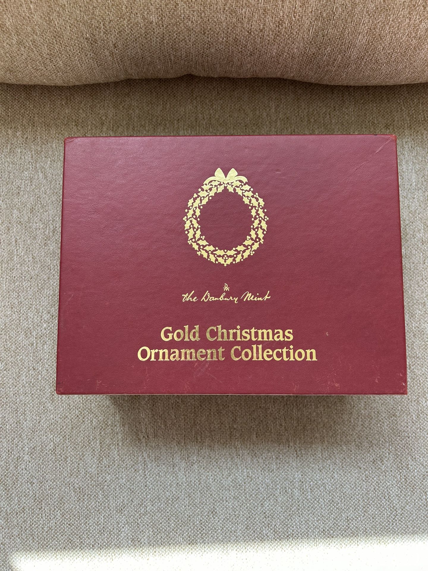2000 Danbury Mint Christmas Collection