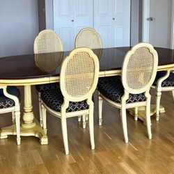 Drexel Heritage 8’ Or 4’ Extendable Dining Table & 6 Chair Set