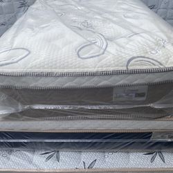 😴Mattress🥱 ✨Pillow top ✨12” inches tall 💥Queen $199 💥Full $180 💥Twin $150 💥King $330 💥Cal king $330 💥Delivery available🚛