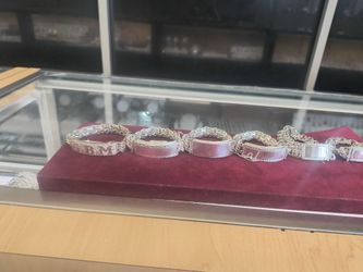 Sterling silver bracelet different prices and grams layaway available 10% Dwon if you interested please make sure you ask for Maribel thank you