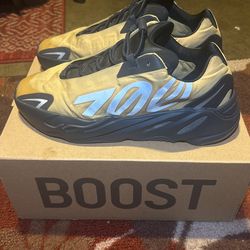 Yeezy 700