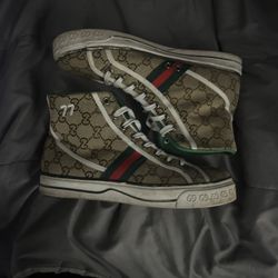 gucci shoes ( negotiable