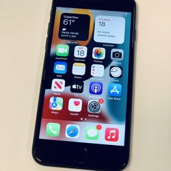 IPhone 7   128GB Fully unlocked 