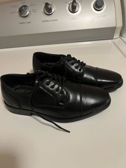 Boy dress shoes size 13
