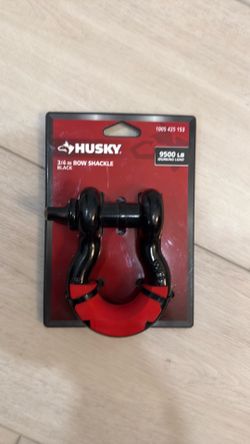 Three-quarter inch bow shackle