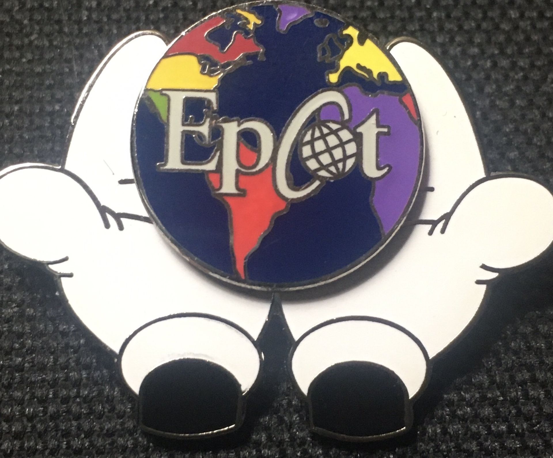 2000 Disney Epcot Earth in Mickey’s Hands Trading Pin #116