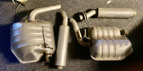 EXHAUST SYSTEM
