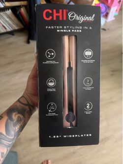 Chi original digital straightener brand new