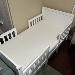 Toddler Bed 